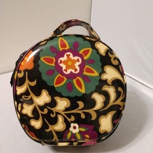 Vera Bradley Makeup Case (B)